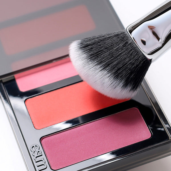 Esum Angle Blush Brush