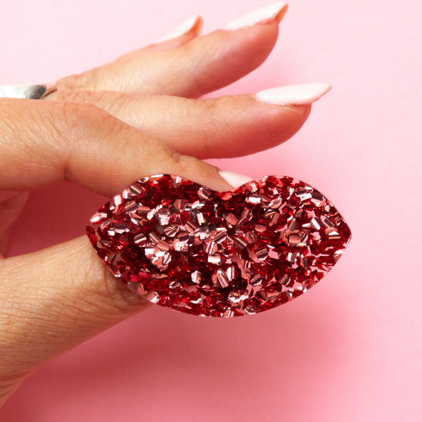HEDY Glitter Lips Pin