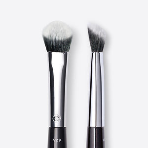 Esum Medium Angled Shadow Brush