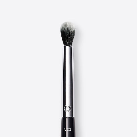 Esum Medium Domed Eye Contour Brush