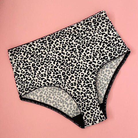 High Waisted Retro Panty - Black & White Cheetah Print